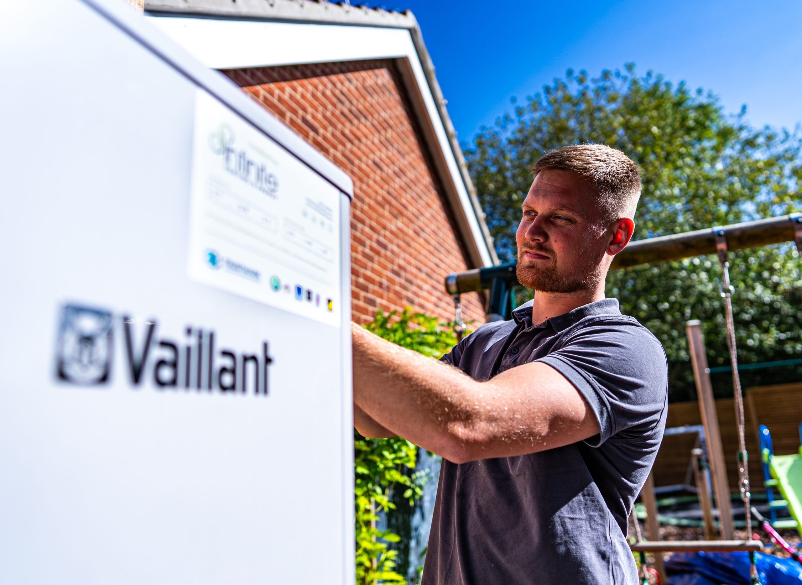 Our experienced 5-star rated air conditioning engineers provide cooling solutions to homes across Cambridgeshire and beyond.<br />
